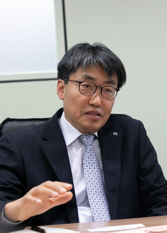박인하 비아이티범우연구소 사장